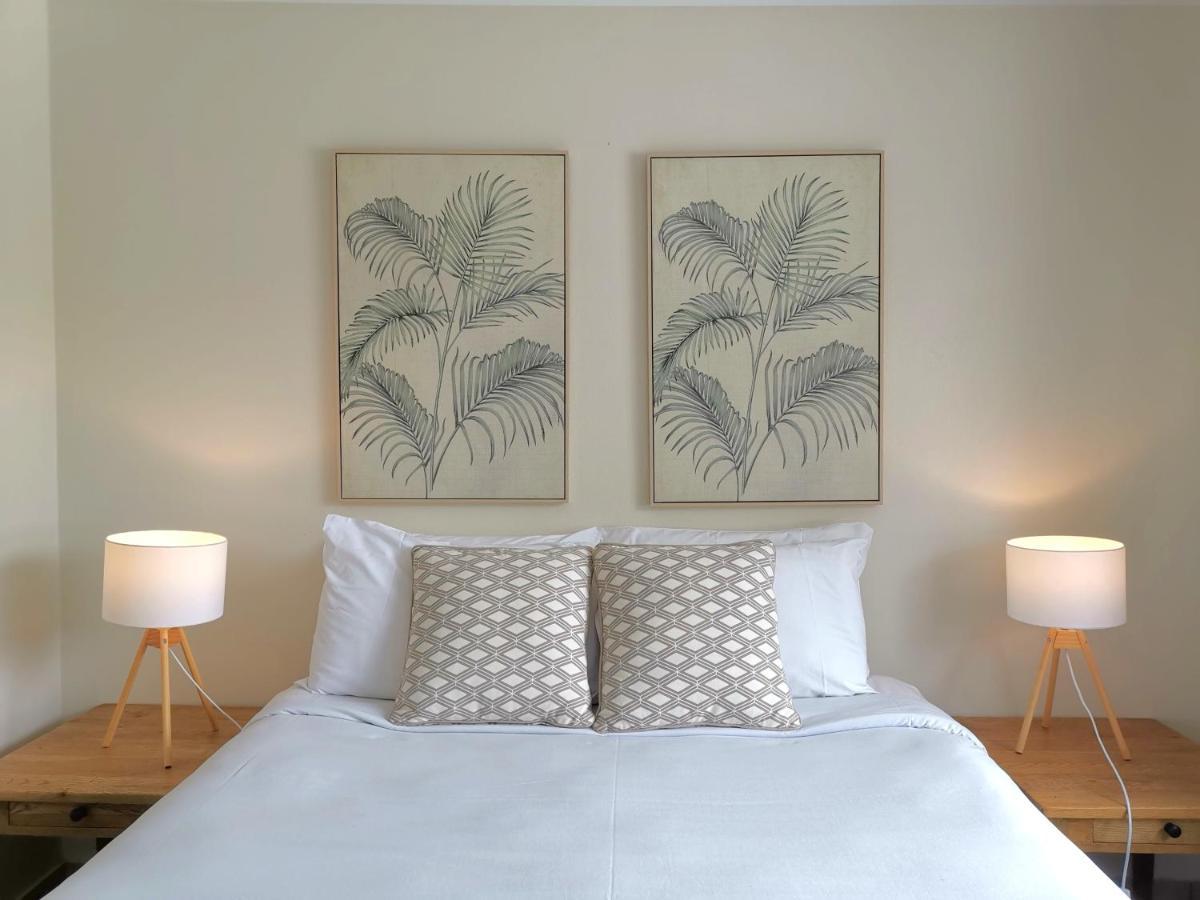 Hotel Bay Of Palms Gold Coast Exterior foto