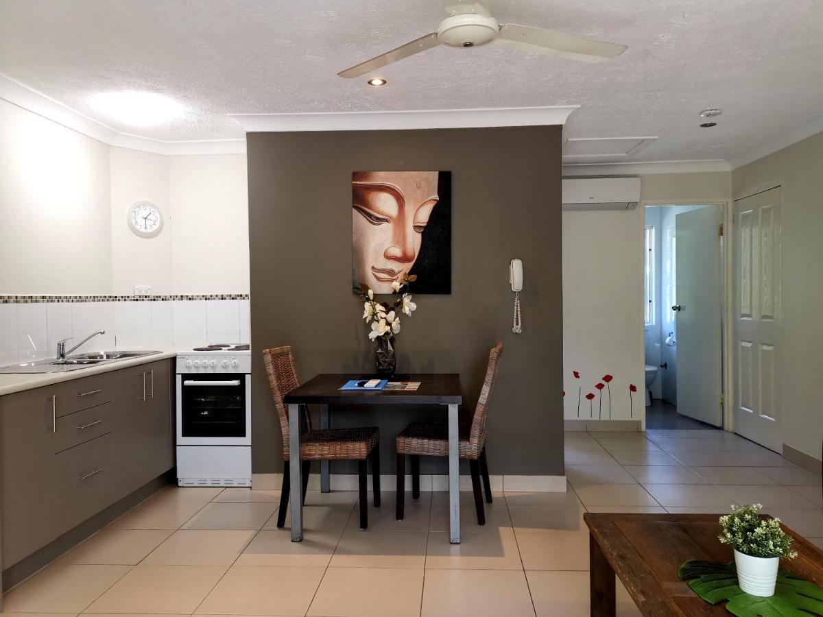 Hotel Bay Of Palms Gold Coast Exterior foto