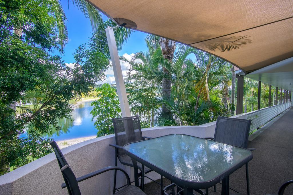 Hotel Bay Of Palms Gold Coast Exterior foto