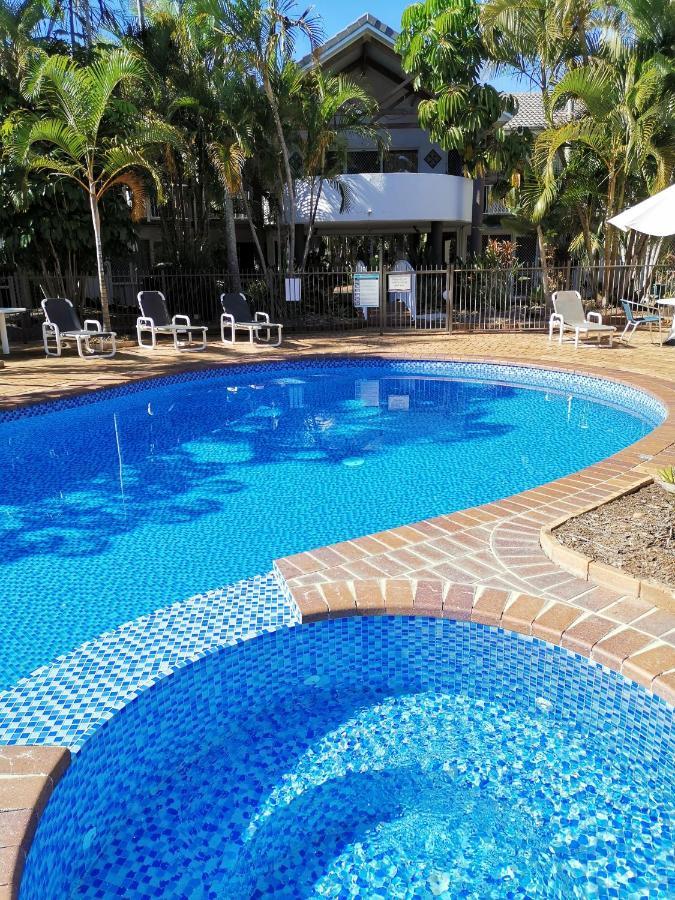 Hotel Bay Of Palms Gold Coast Exterior foto